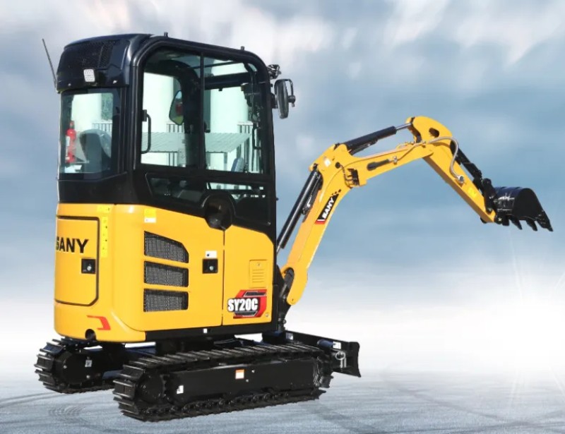 Máy đào mini Trinity SY20C Chi tiết: Trọng lượng toàn bộ máy 350kg, dung tích 0,04m3 và hiệu suất động lực 14,6kW