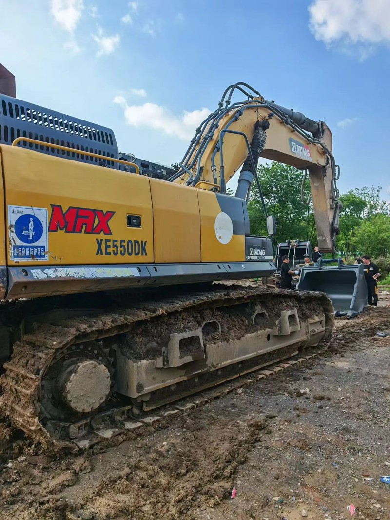 Cuối năm 2021, XCMG 550DK MAX Máy đào nặng bạch kim năng lượng bảng thực tế 2913 giờ giá không cao